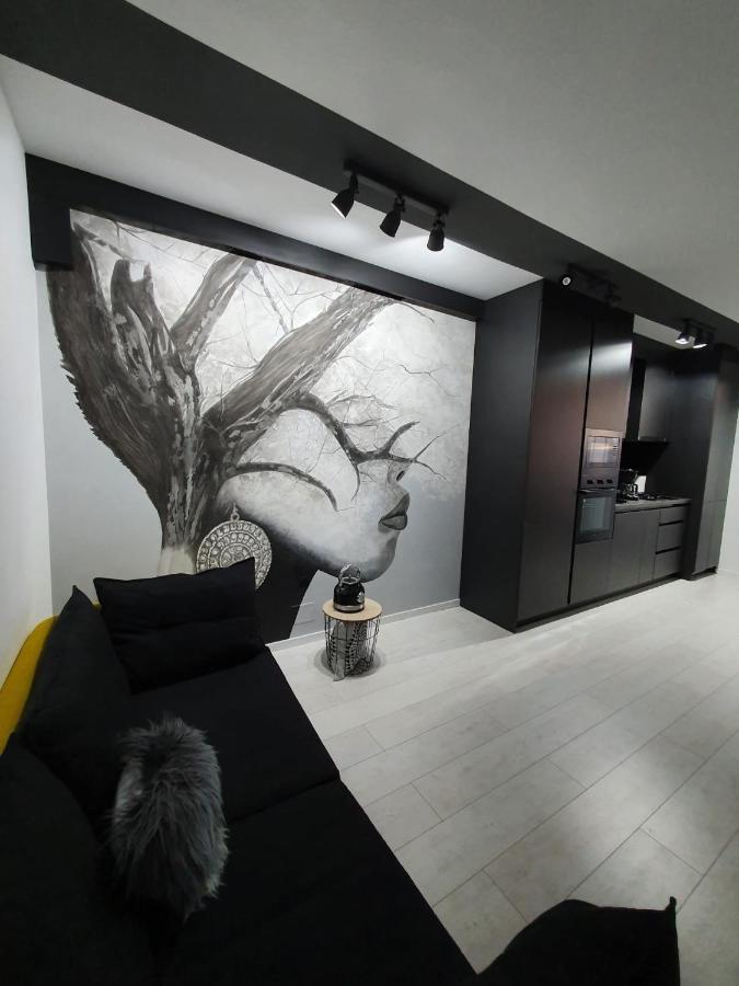Discret Home Luxury Floreşti Esterno foto